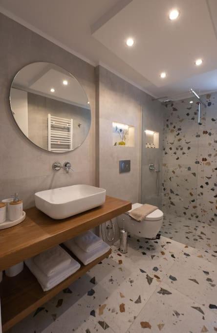 Nima's House, Traditional Flat With View Appartement Aitoliko